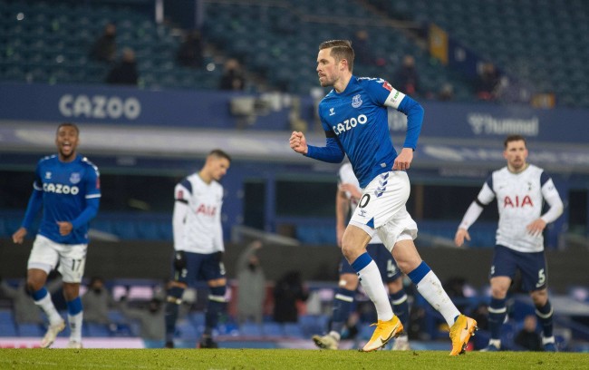 与攻击上的 与攻击上的